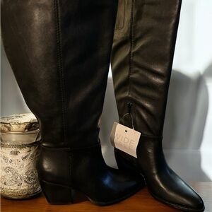 Naturalizer Fae Black Leather Boots size 6.5 Wide Calf NIB